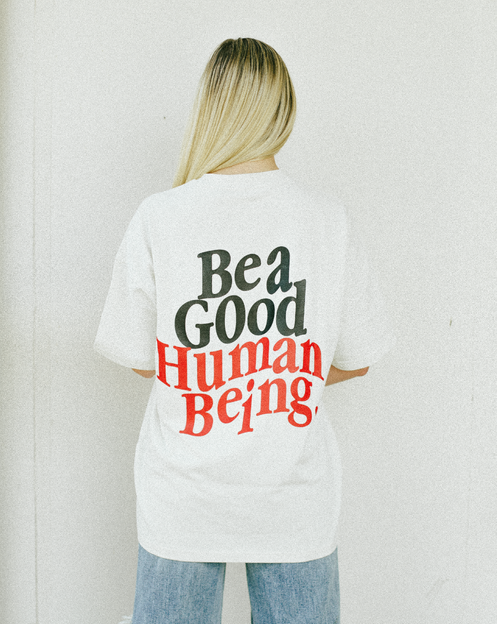 OVERSIZED CLASSIC TEE